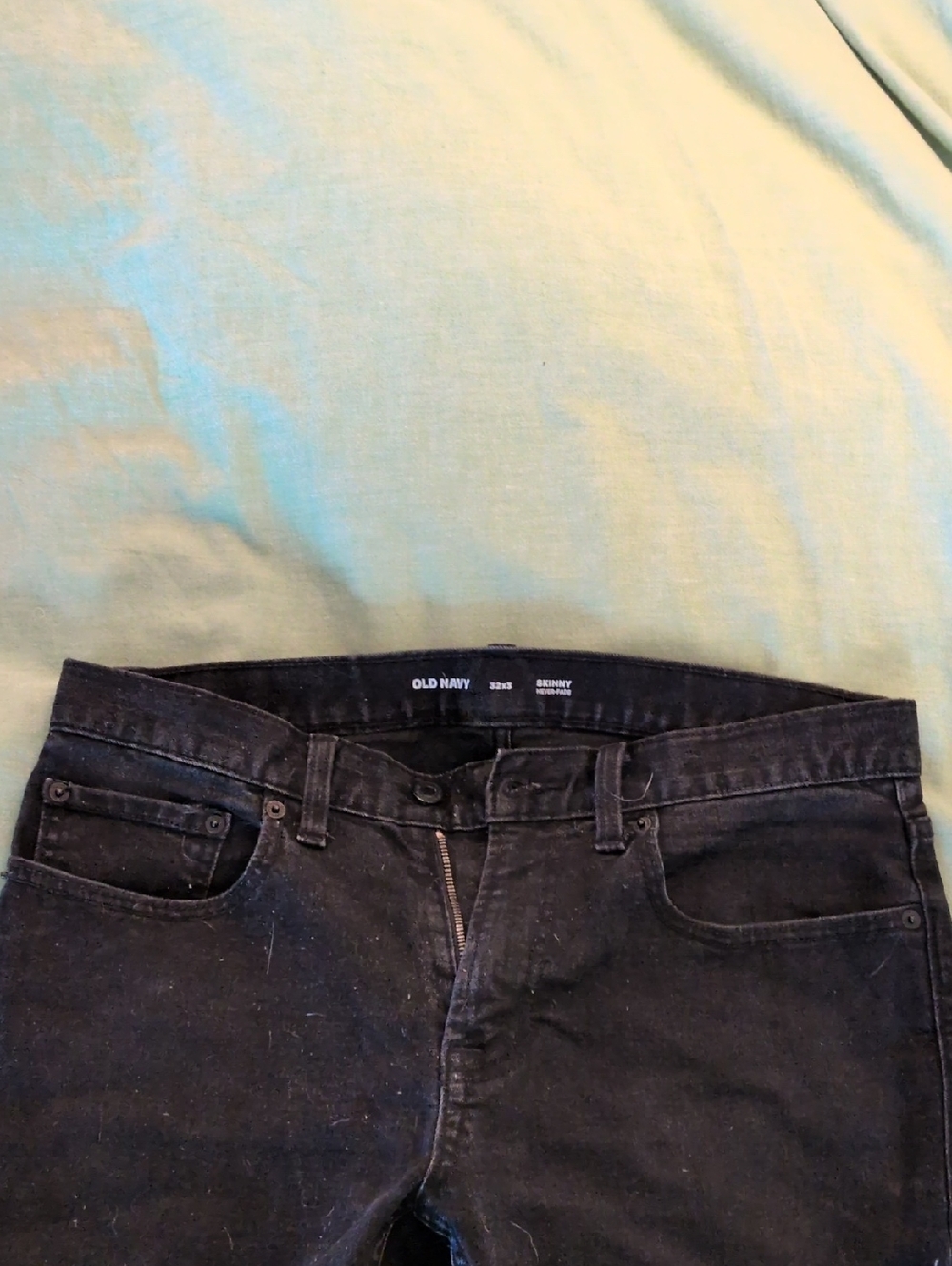 Old Navy Men's Black Skinny Jeans — Slim Fit Denim
